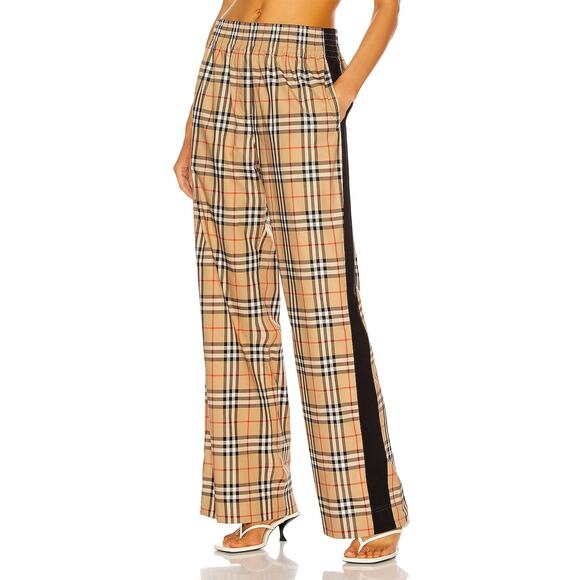 Burberry Pants - Burberry 'Louane' Beige Cotton Pant Size 6